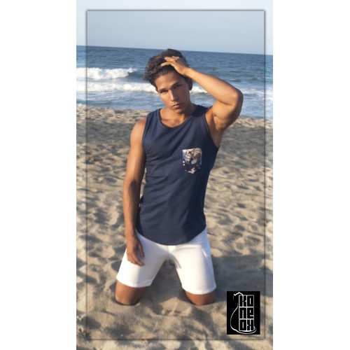 Camiseta de Algodon Color Azul con Bolsillo Estampado Tallas S M y L KONEKODESIGN