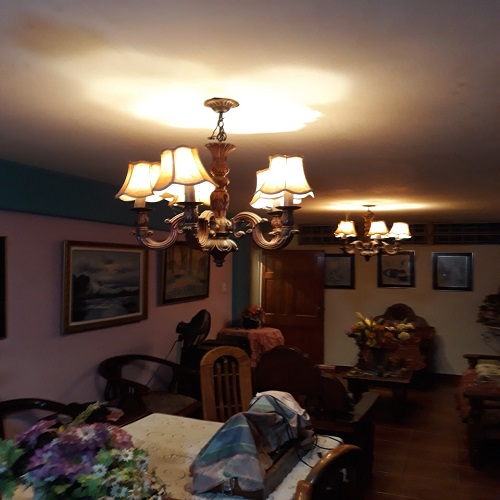 Juego de 2 Lamparas Colgantes de 5 Bombillos cada una Estilo Gotico