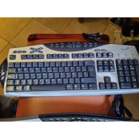 Teclado Genius Multimedia USB