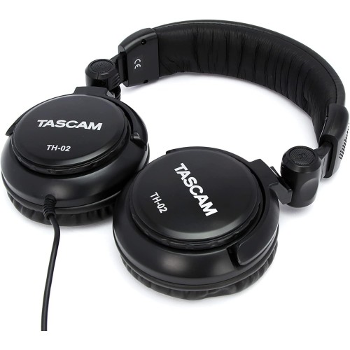 Audifonos DJ estudio Tascam TH02: Sonido equilibrado y cómodo