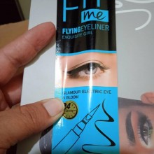 Delineador para Ojos en Gel  Tipo plumón.