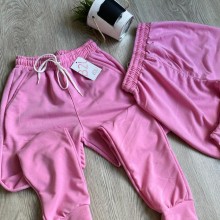 Monos deportivos de la B2U