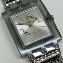 Reloj Swatch Cuadrado Para Mujer So Chic Subm100g