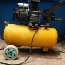 Compresor de Aire 25 lit 110 v Marca Huber