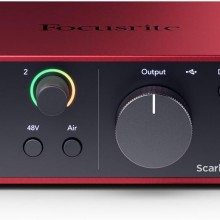 Focusrite Scarlett Solo Interfaz Audio USB 4ª Gen, Entrada Hi-Z, 120dB